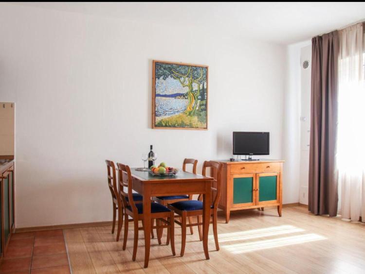 Rta Doria Aparthotel Garda  Kültér fotó