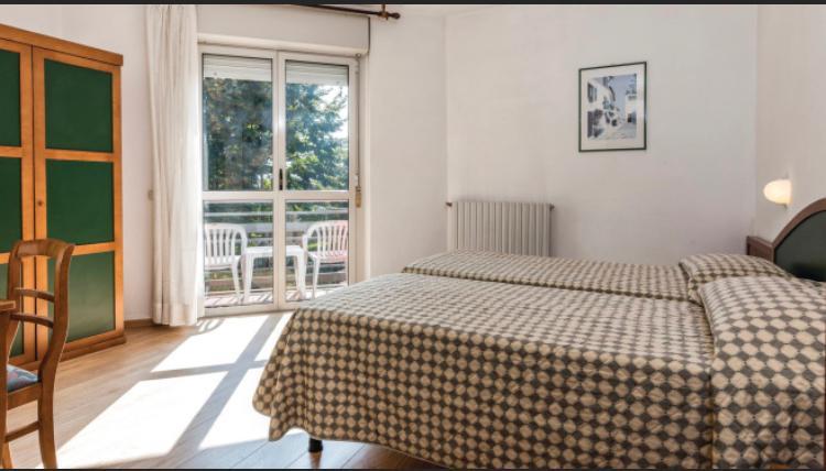Rta Doria Aparthotel Garda  Kültér fotó
